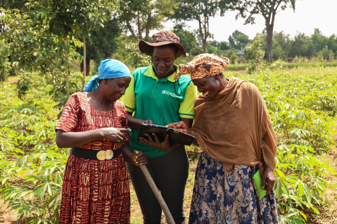 L R Farmer Farida Natabo Kilimo Trust Researcher Flavia Agono Farmer Namusabi Madina 1